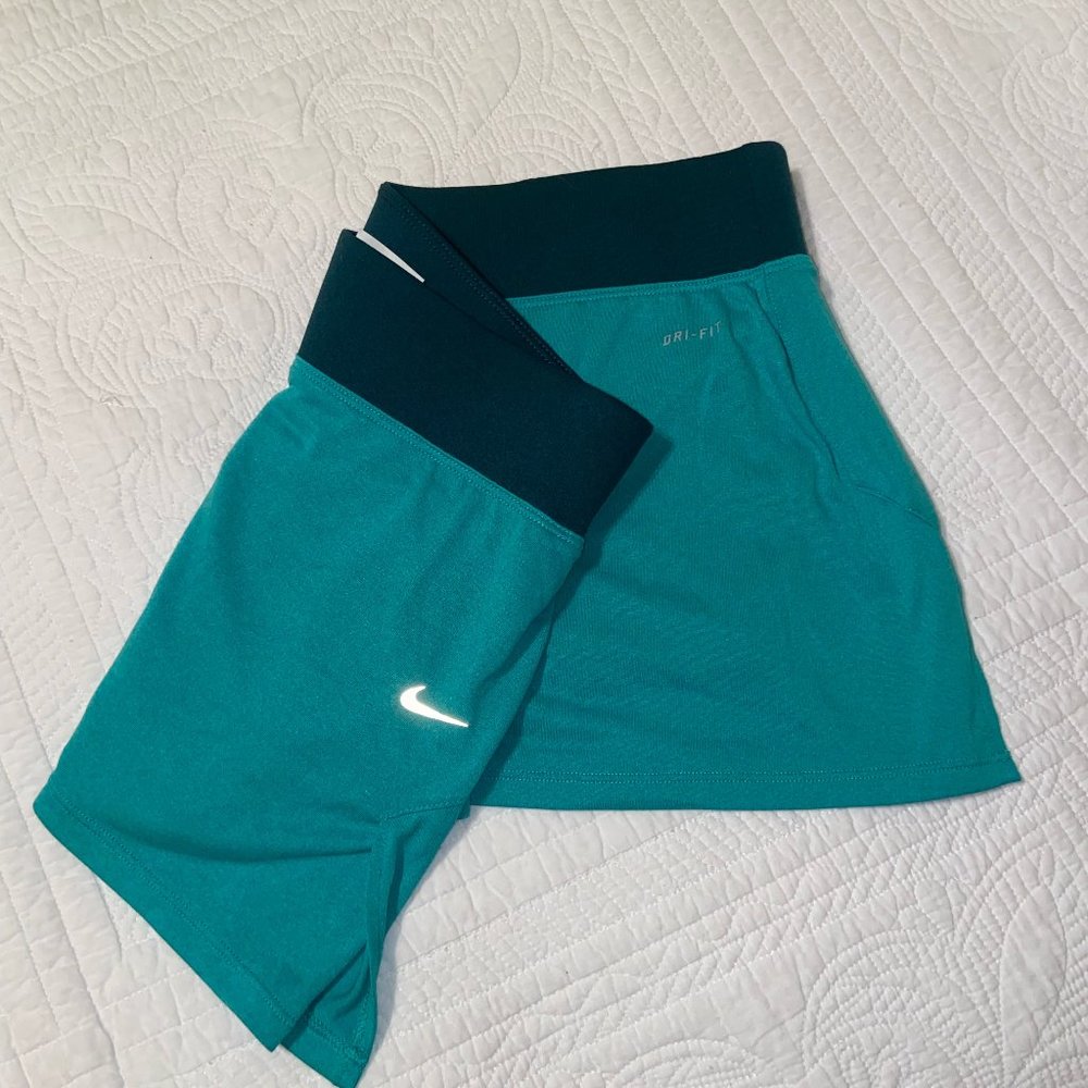 Green Nike Dry Fit Skort